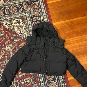 Lululemon Wonder Puff Super-Cropped Jacket